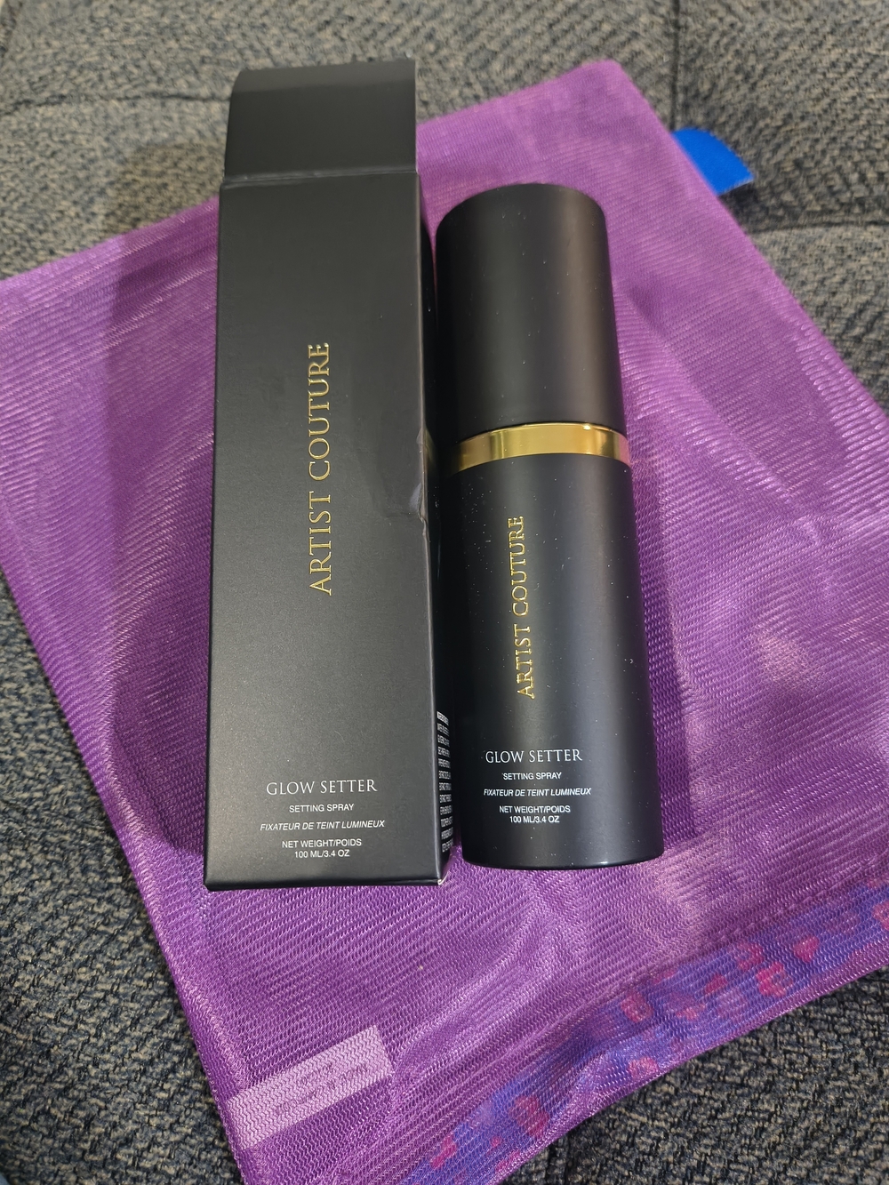 Artist Couture Glow Setter Setting Spray - Black & Gold